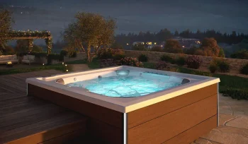 Jacuzzi interior vs exterior