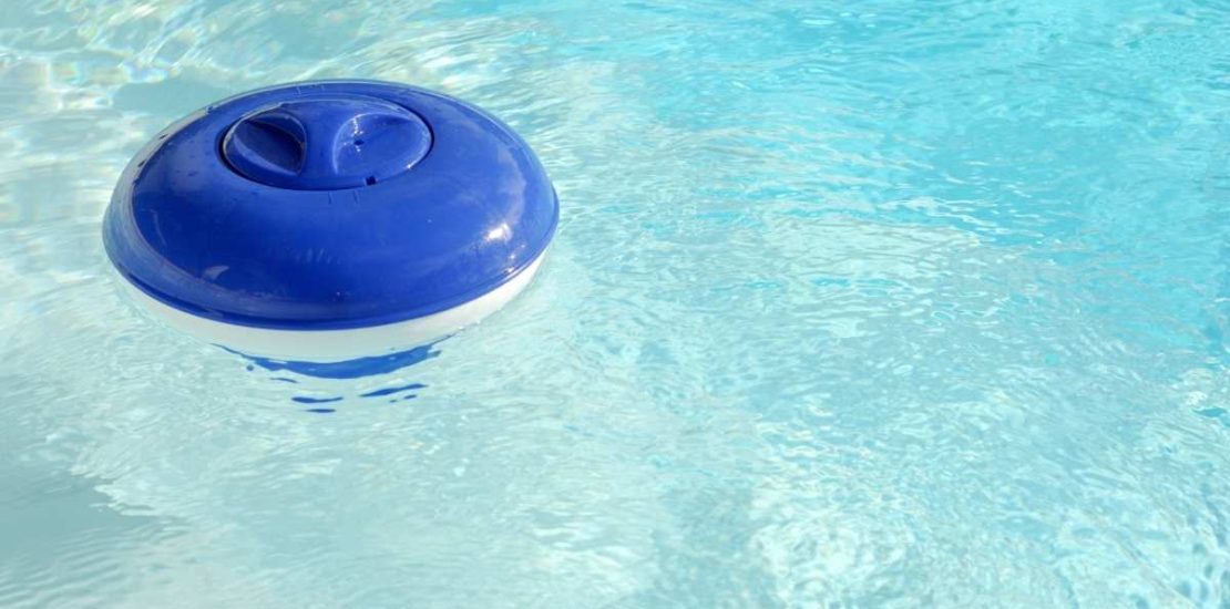 Qué es un clorinador de piscina y cómo funciona